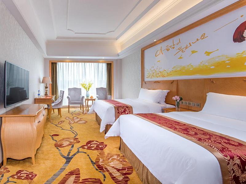 Vienna International Hotel Hunan Chenzhou Qingnian Avenue Esterno foto